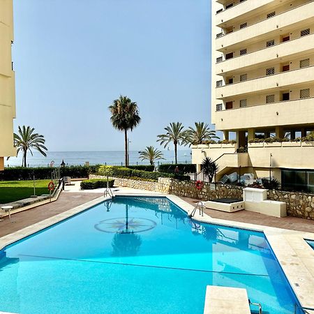 Loft 18 Beachfront Marbella Center Exterior photo